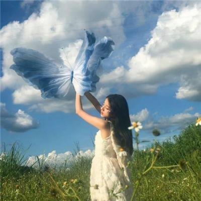 艾米丽·布莱尔的秘密